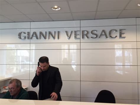 versace novara via fleming|Gianni Versace S.p.a. a Novara: Numero Telefono e Mappa.